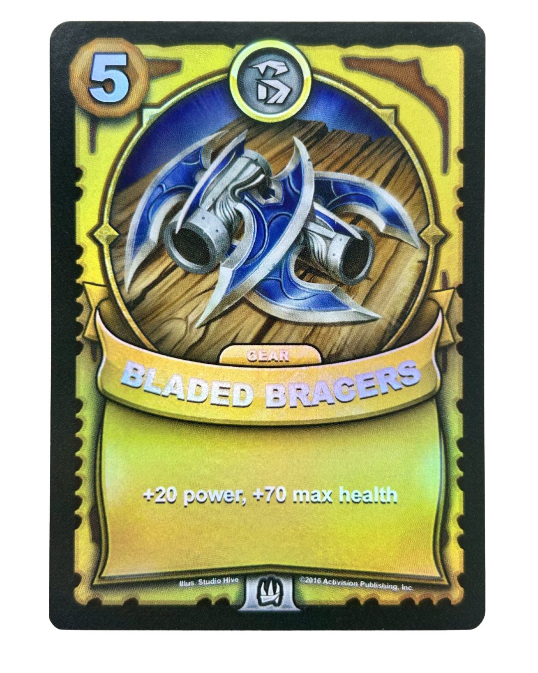 Bladed Bracers (Battlecast) (Gold Foil)